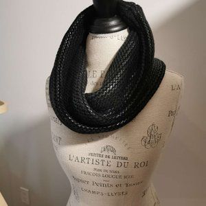 Bcbgmaxazria infinity scarf black